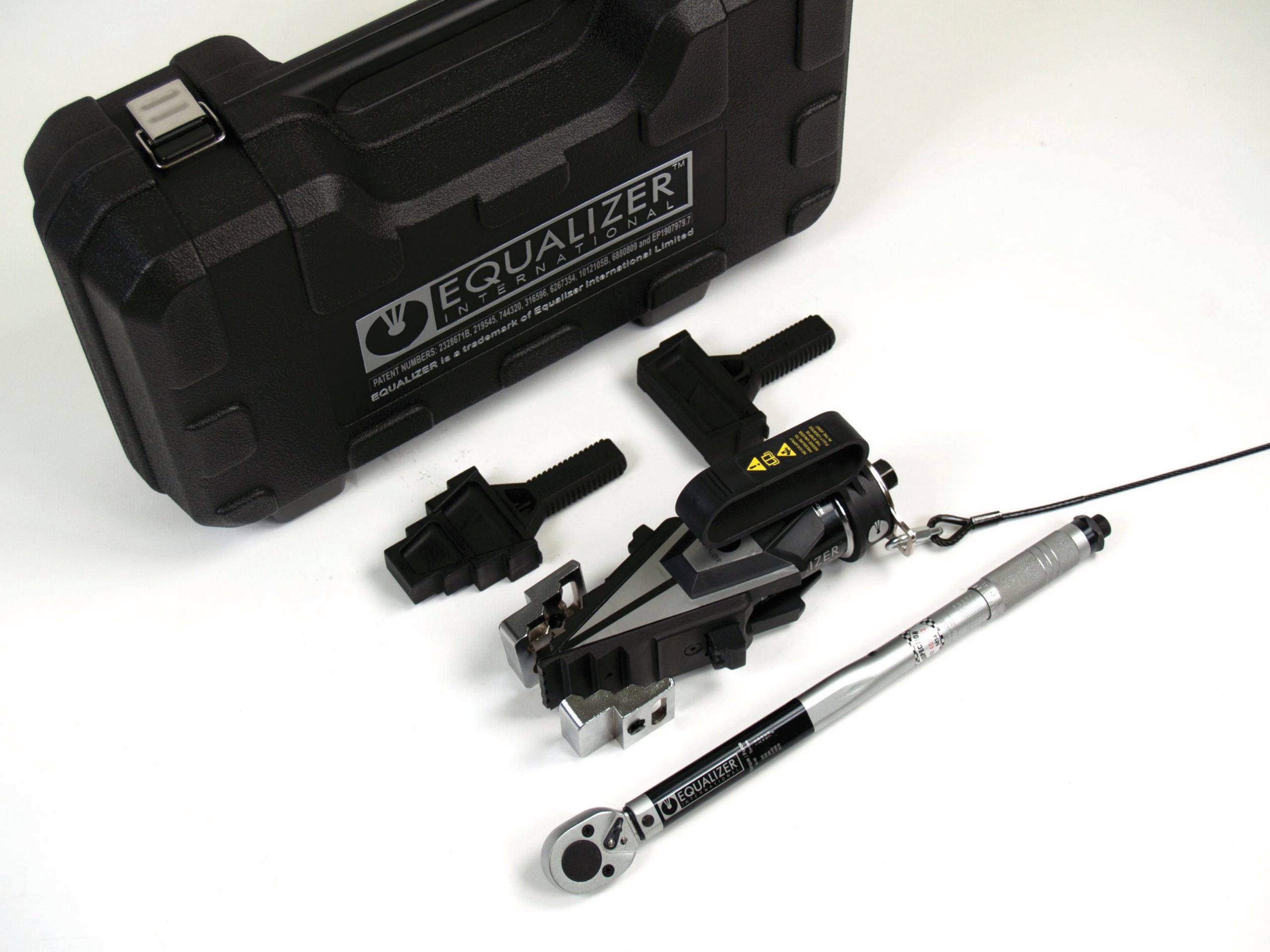 SWI1214TM- Mechanical Step Wedge Flange Spreader capable of 14 tons of joint seperating force