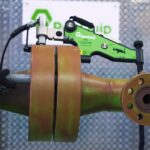 AT9K Hydraulic Flange Alignment Tool aligning a flange